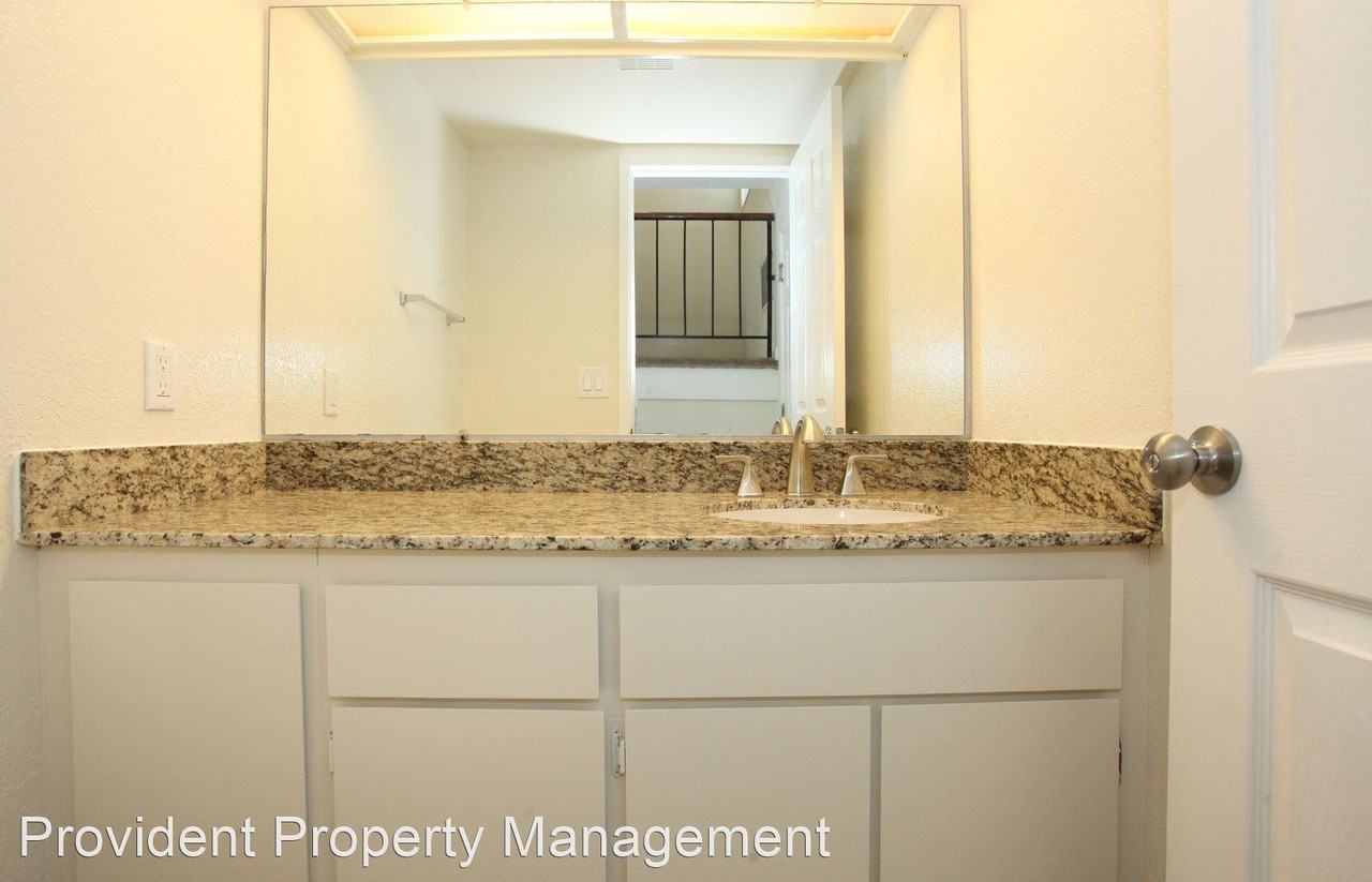 52 Dearwell Way - Photo 3 of 17