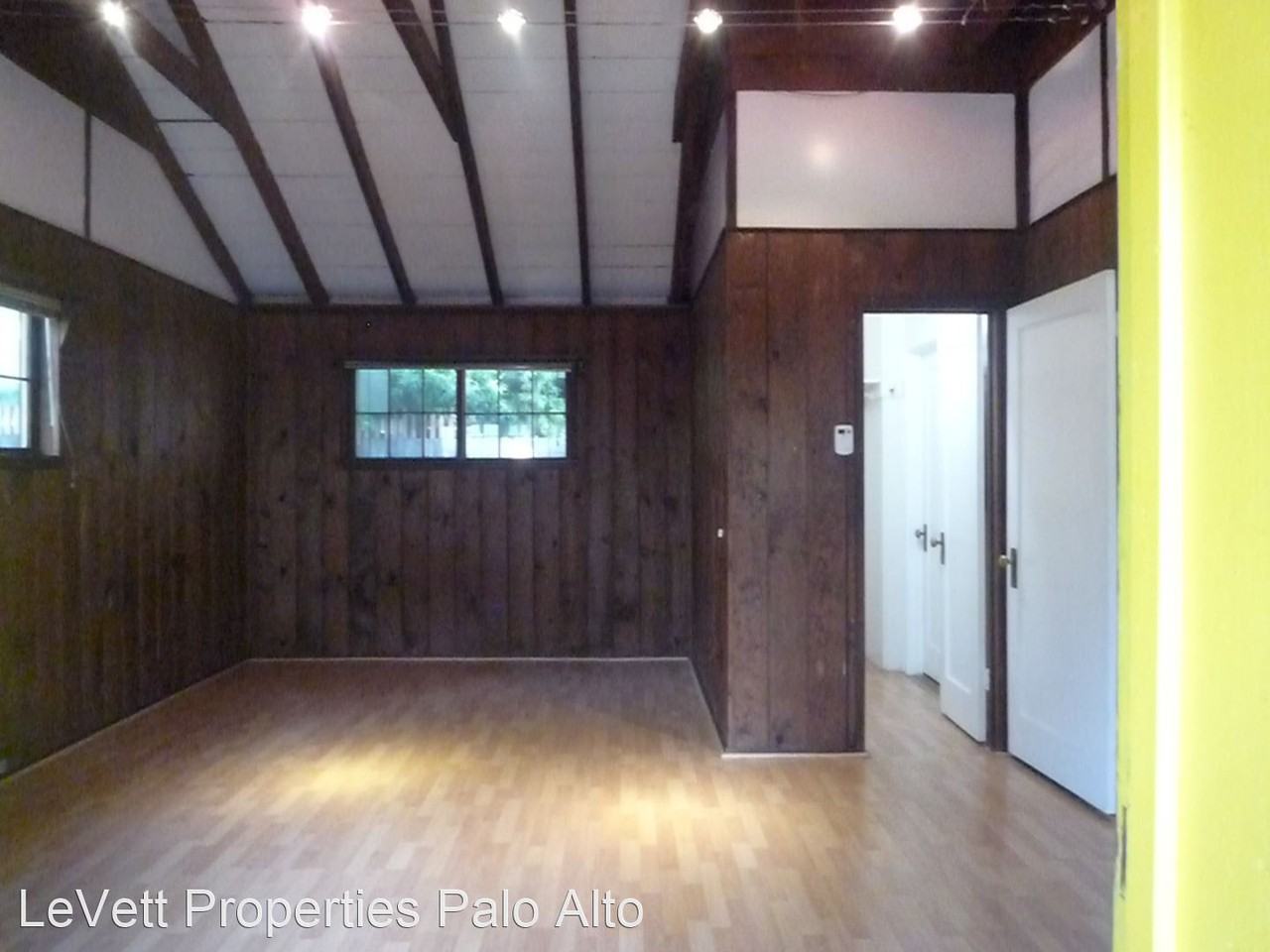 939 Addison Ave - Photo 3 of 4