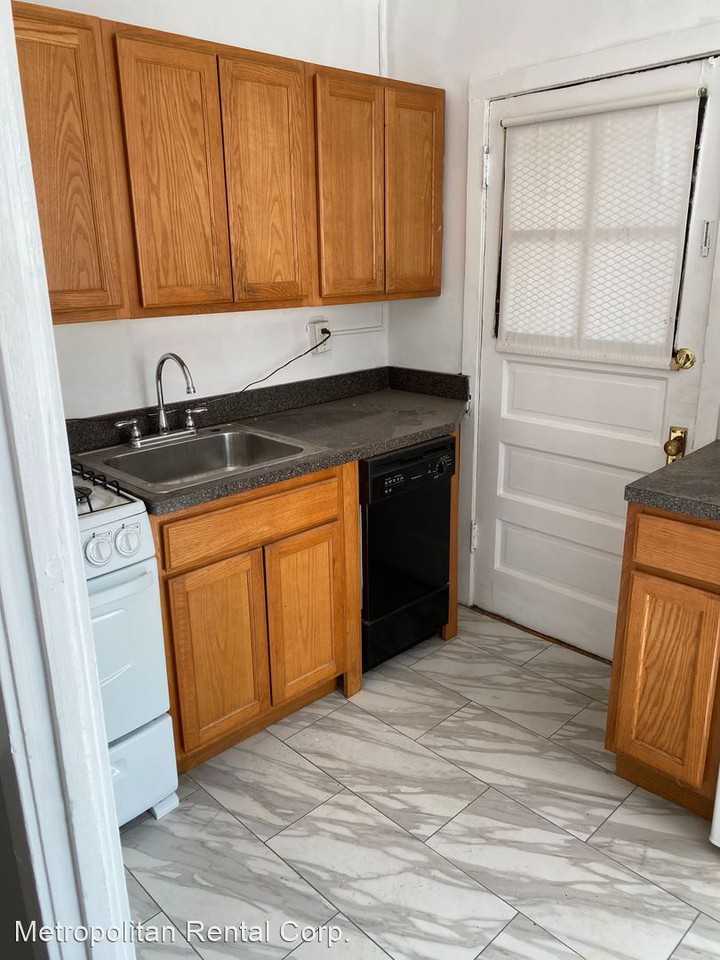 815-823 West Bradley - Photo 3 of 4