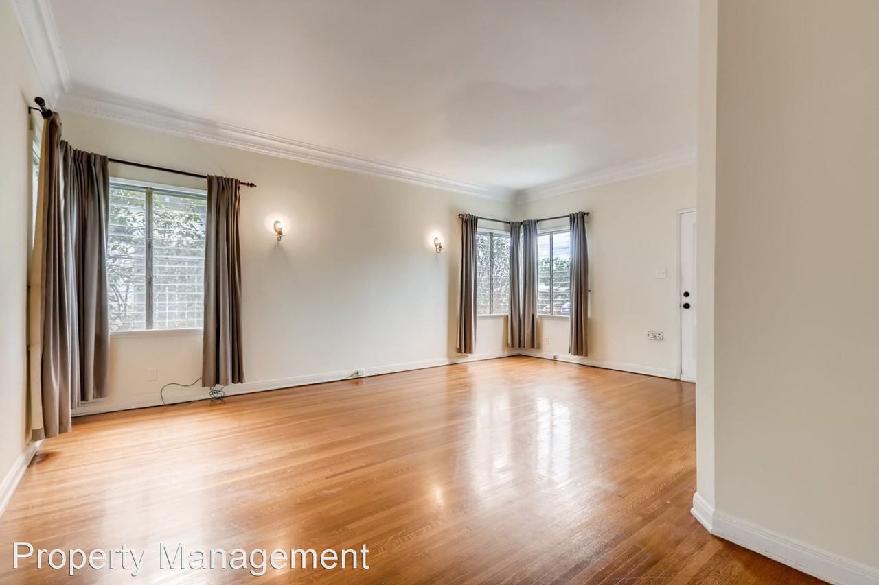 438 N Vista - Photo 2 of 11