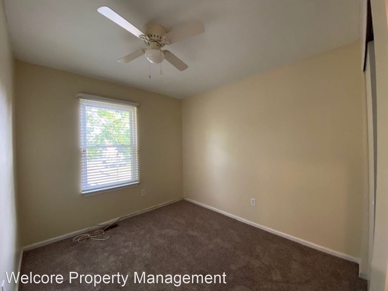114 Hunt Dr - Photo 3 of 11