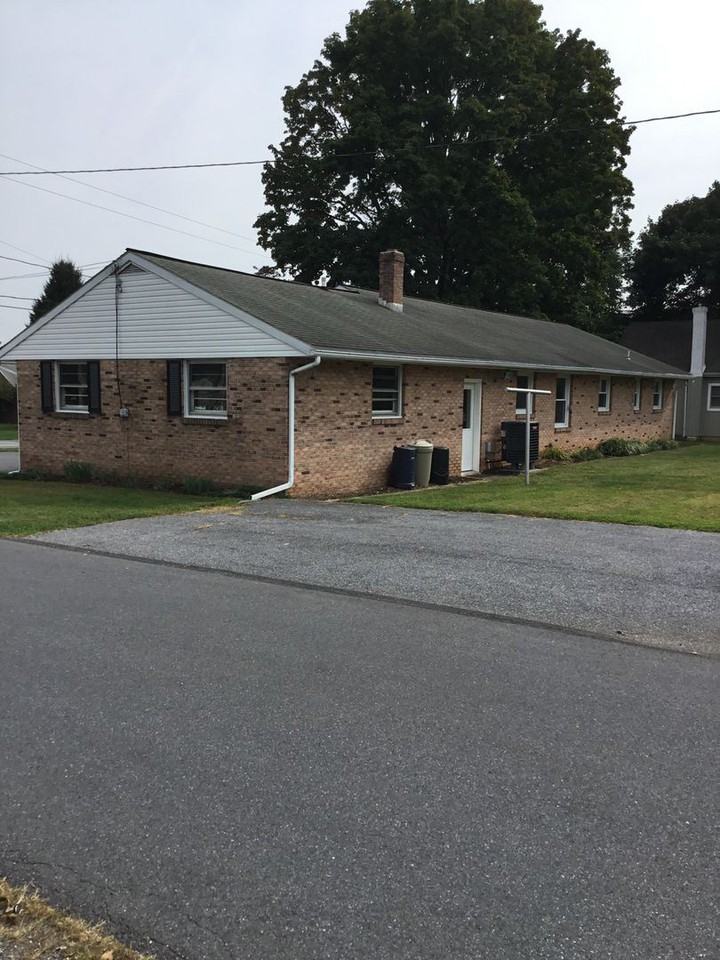 26 W Main St - Photo 2 of 30