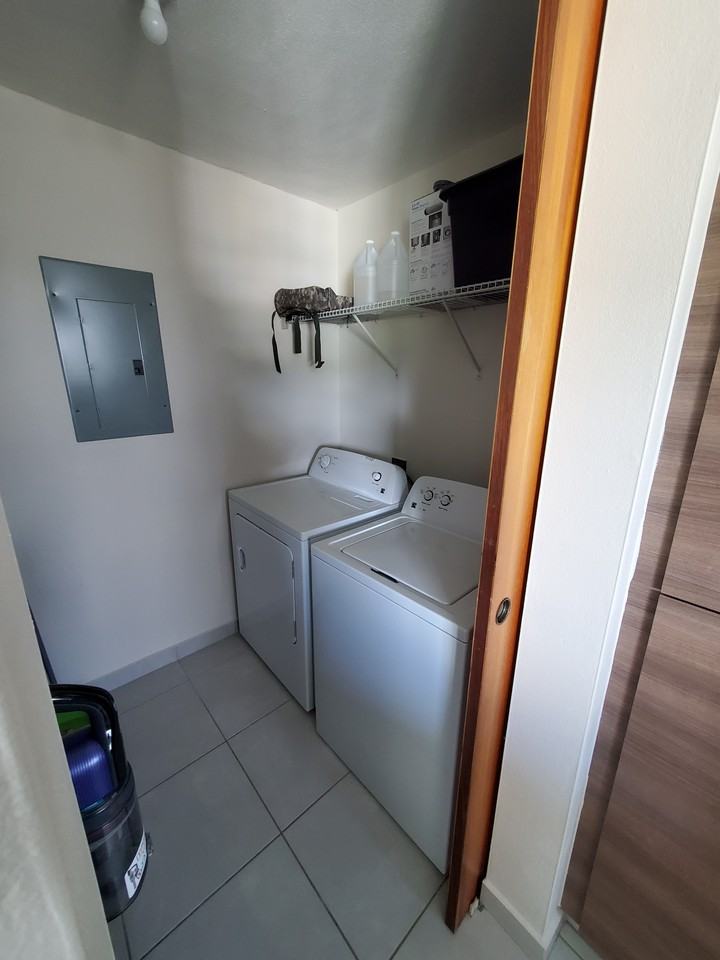 Cond. La Alamanda 70 c/ la Alamanda #2058 - Photo 3 of 7