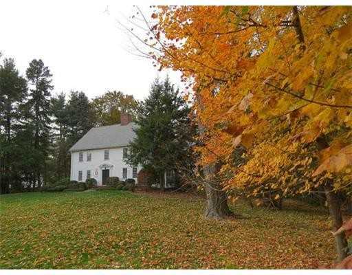 384 Longmeadow St - Photo 3 of 11