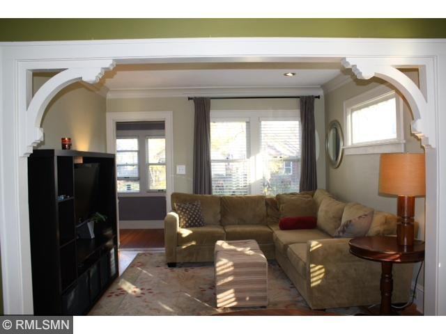 5232 44th Ave S - Photo 2 of 9