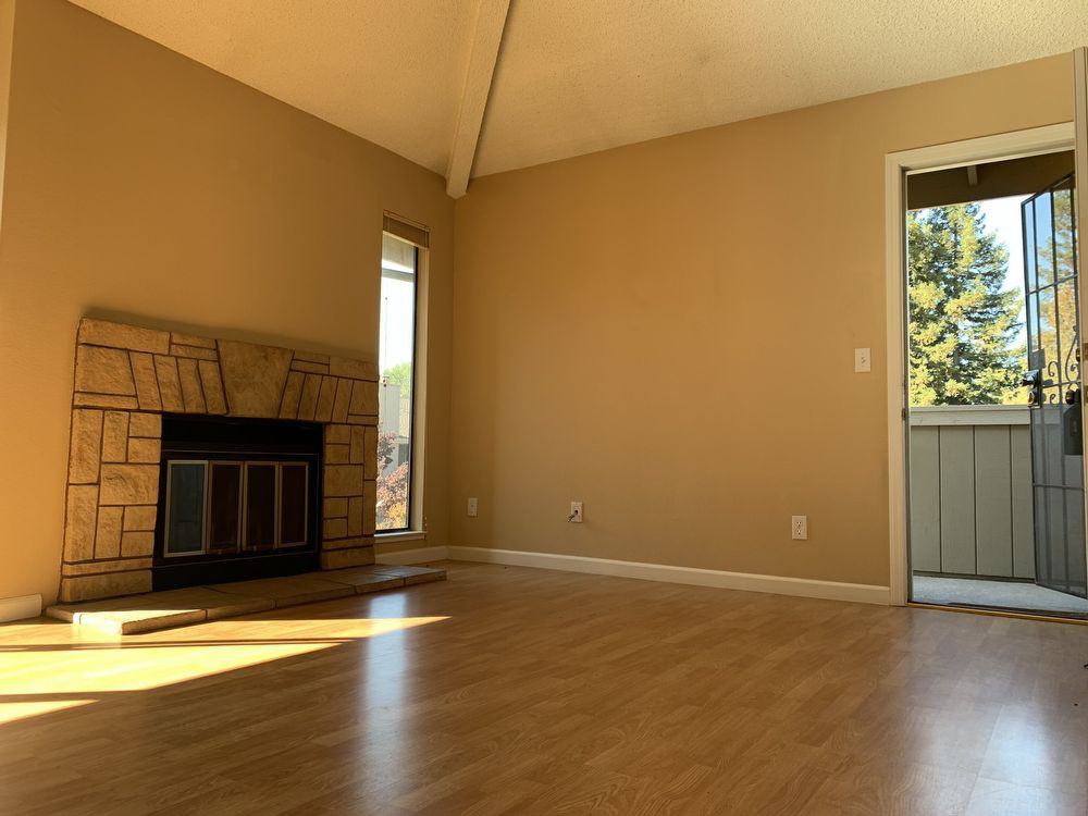 5536 Makati Cir - Photo 3 of 10