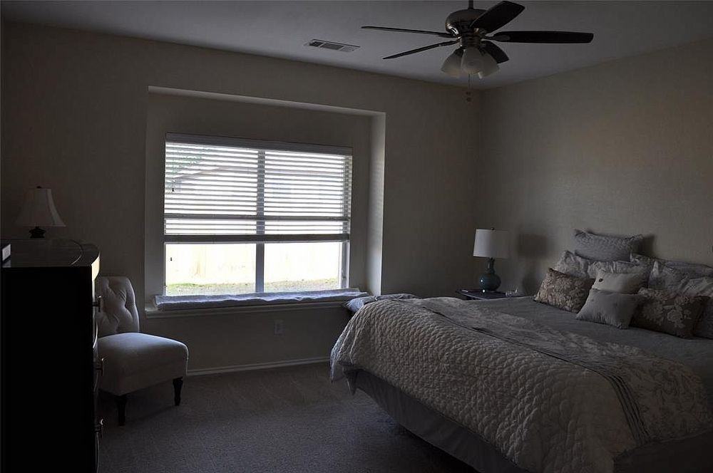 3220 Florian Ln - Photo 2 of 6