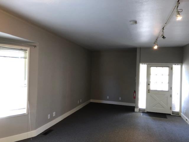 245 245 Emerson St 1 - Photo 3 of 14