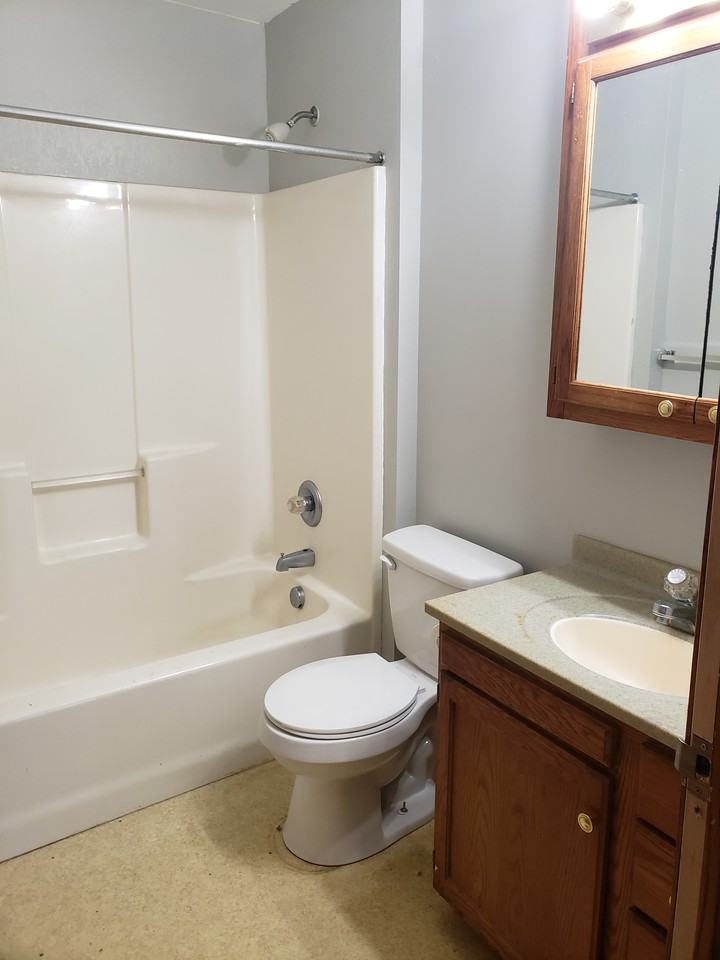 706 Broadway #1 - Photo 2 of 4