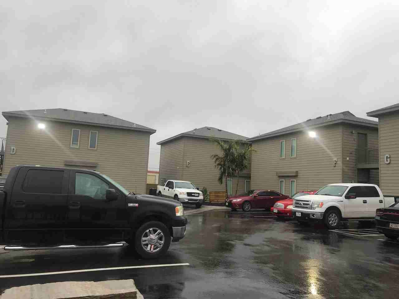 705 Murphy Avenue - 4 - Photo 2 of 20