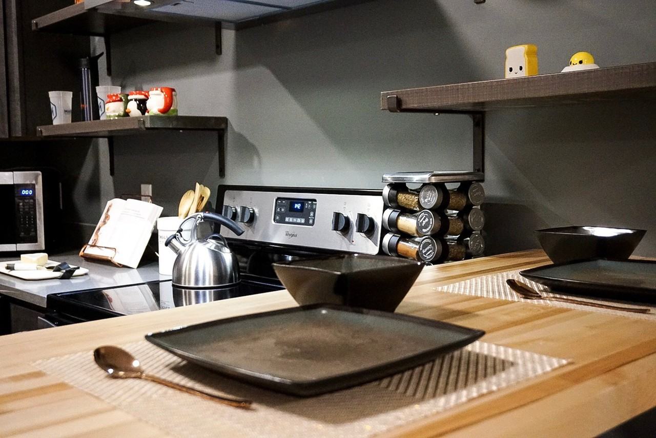 The Marshall Syracuse - Photo 3 of 27