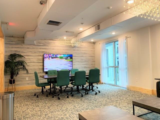 The Pier Conway:  Off-Campus Student Housing - Photo 2 of 17