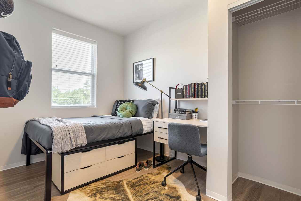 Student Housing - Uncommon Tuscaloosa - Photo 3 of 50