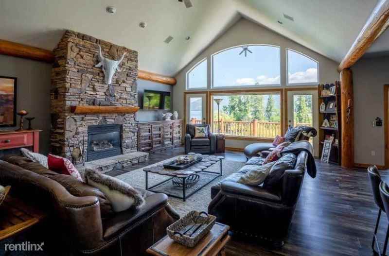 710 Birch Point Dr - Photo 2 of 13