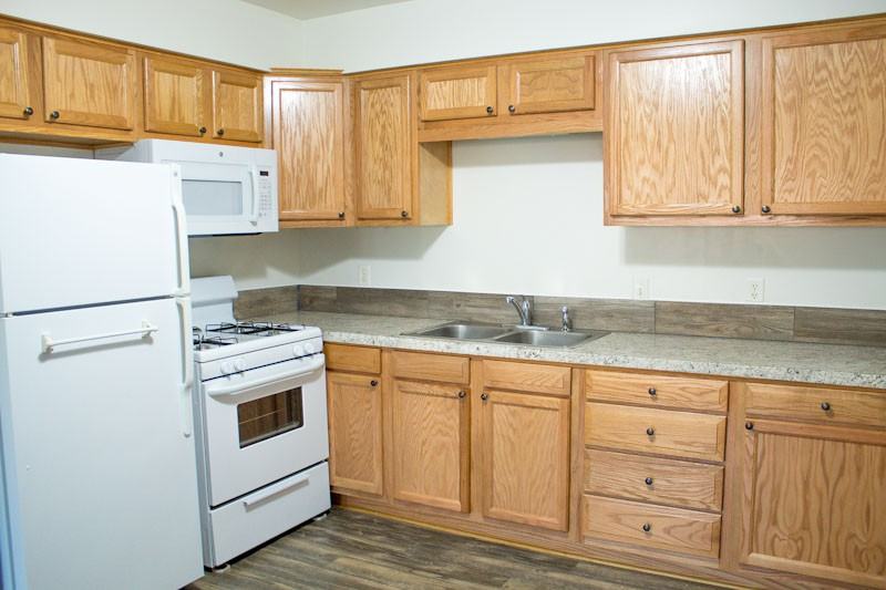 11258 Avery Ave - Photo 2 of 10