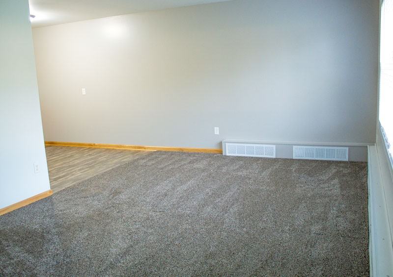 11258 Avery Ave - Photo 3 of 10