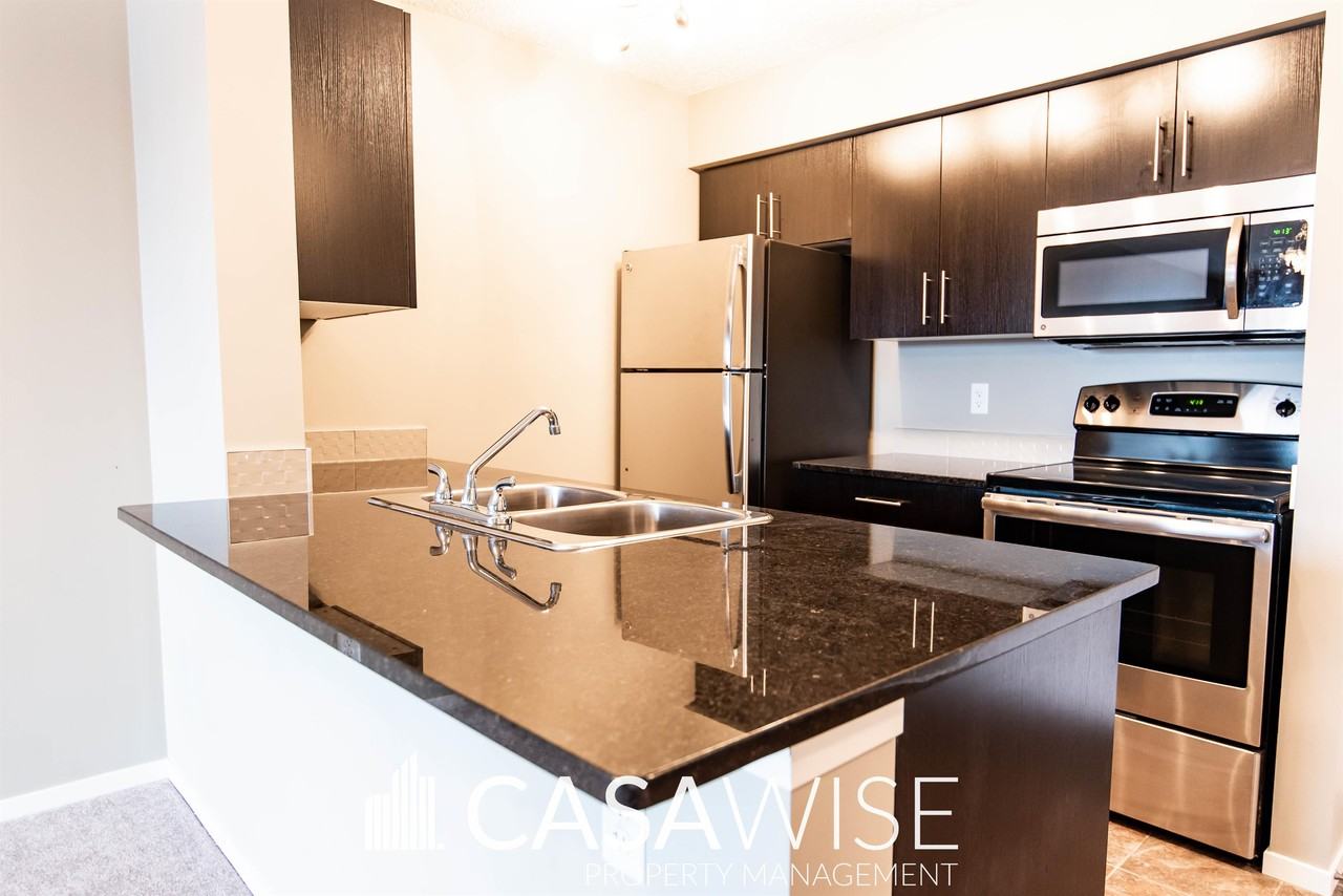 3207 - 3207 James Mowatt Trail Sw