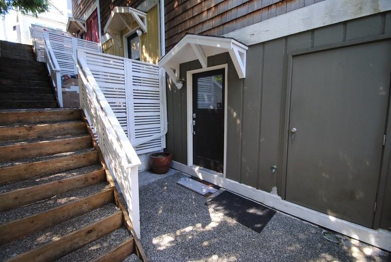 39 Etruria St #3 - Photo 2 of 7