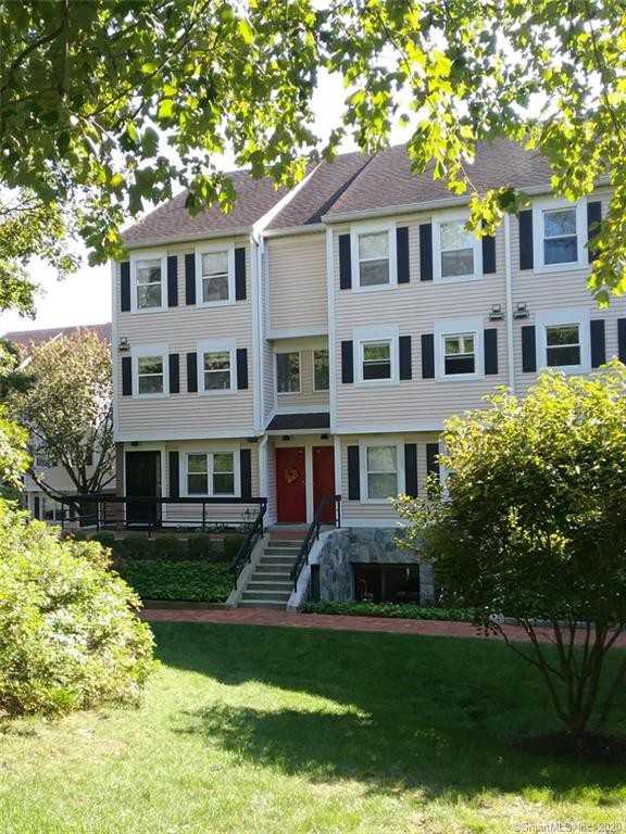 45 Highland Rd - Photo 2 of 20