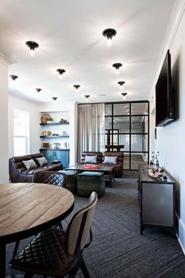 Parker Point - Photo 2 of 17