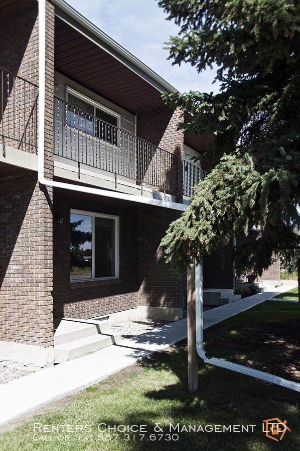 2122 5-2122 15 St #5-2122-15S - Photo 2 of 20