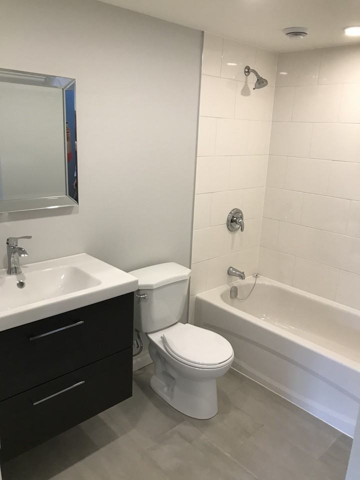 2660 Clarenda Street #B - Photo 4 of 10