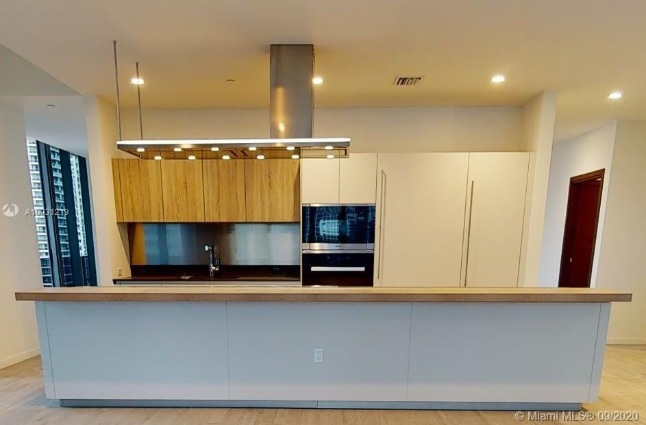 Brickell Flatiron - Photo 2 of 16