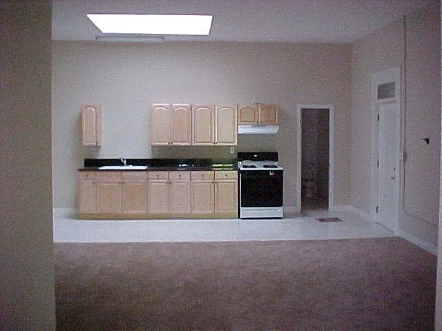 127 E 2nd St - Photo 3 of 5