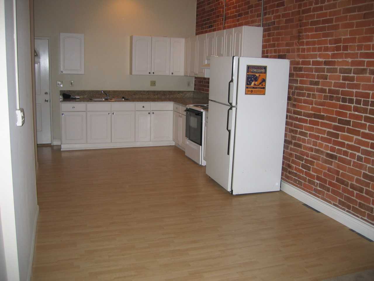 127 E 2nd St - Photo 2 of 5