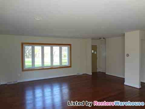1111 Deer Park Rd - Photo 2 of 13