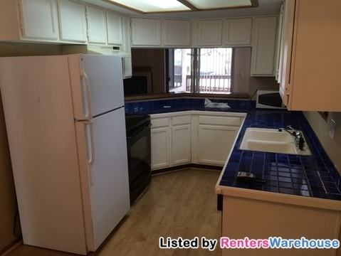 8452 Robb Cir - Photo 2 of 15