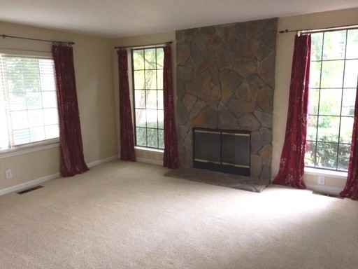 875 Oak Park Dr - Photo 3 of 19