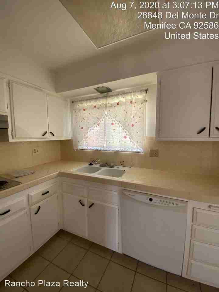 28848 Del Monte Dr - Photo 2 of 14