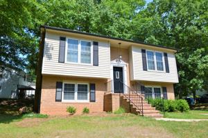 featured image of 7801 Fairmont Ct