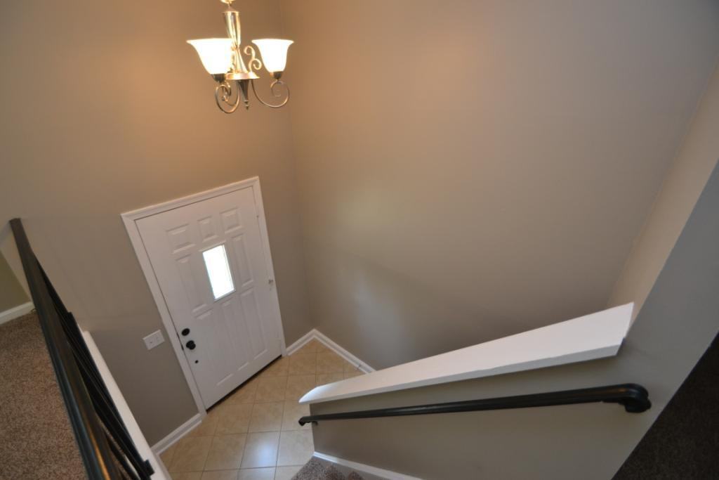 7801 Fairmont Ct - Photo 2 of 23