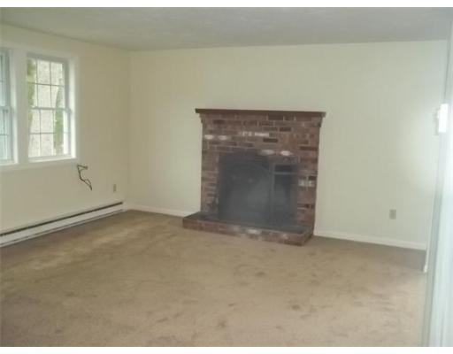 11 Riverview Rd - Photo 2 of 4