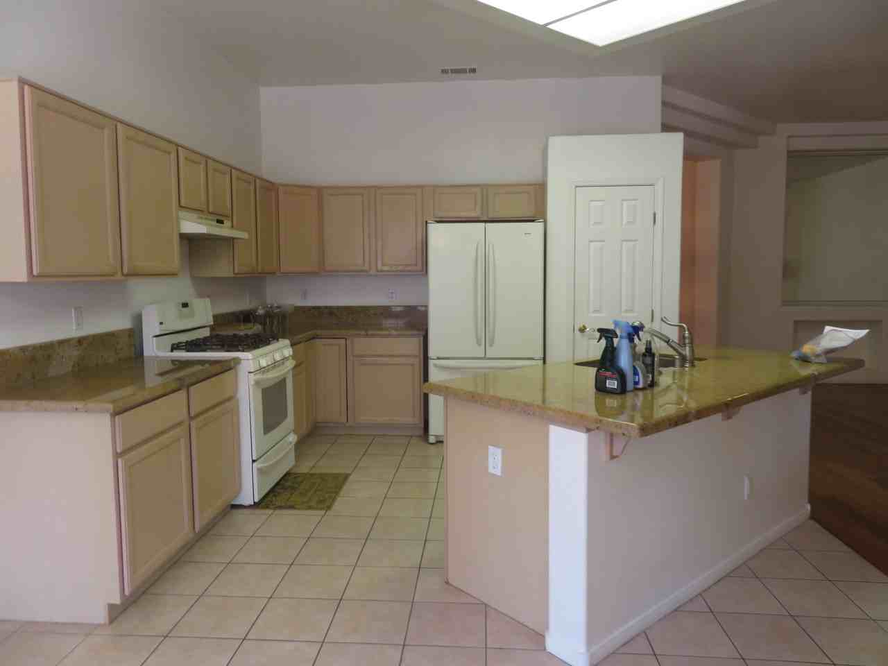 8625 Desert Bird Dr - Photo 2 of 6