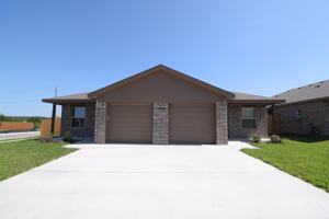 featured image of 1006 Barbara Jordan St