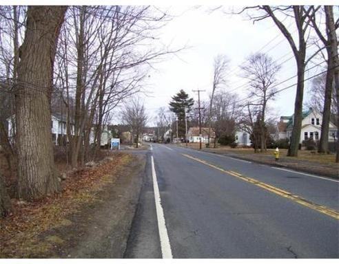 995 Providence Rd - Photo 2 of 8