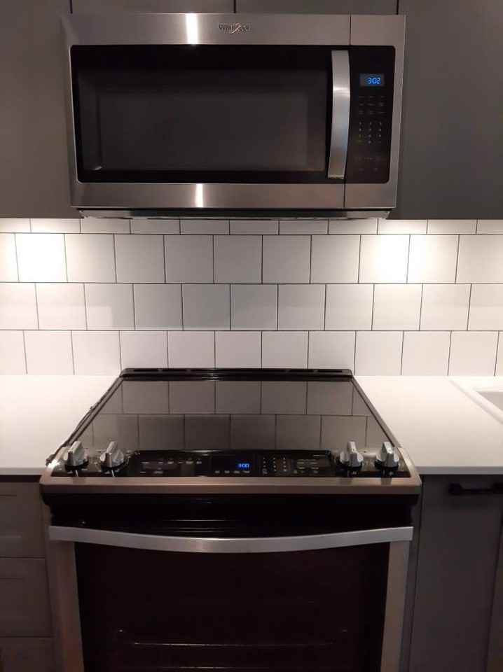 110-10168 GUILDHOUSE - Photo 3 of 23