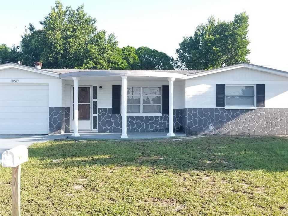 4911 Odyssey Ave - Photo 2 of 15