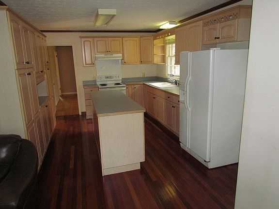 2506 Sleepy Hollow Dr - Photo 2 of 39