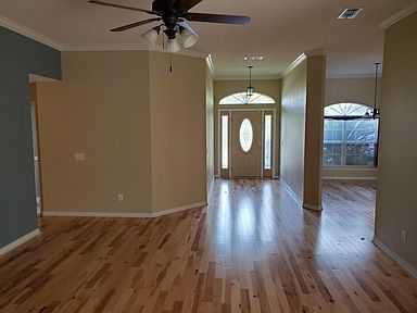 1455 Long Branch Dr - Photo 2 of 15