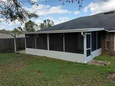 1455 Long Branch Dr - Photo 3 of 15