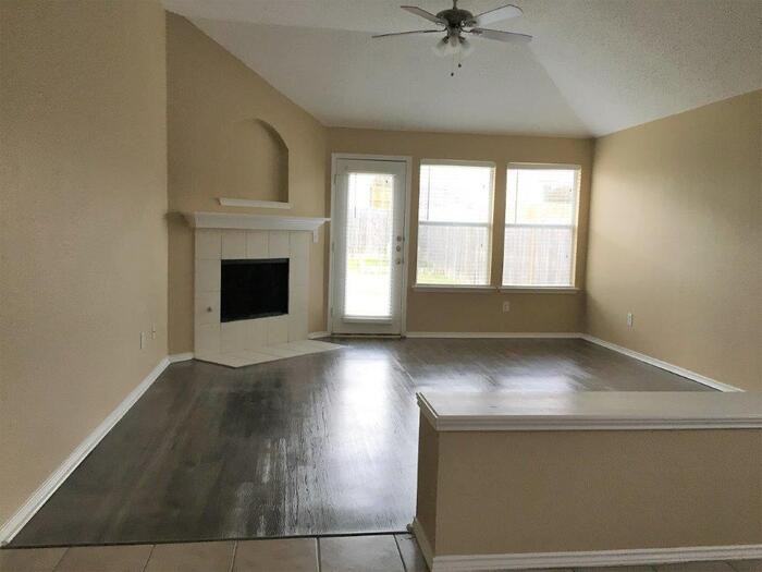 5416 Royal Birkdale Dr - Photo 2 of 10
