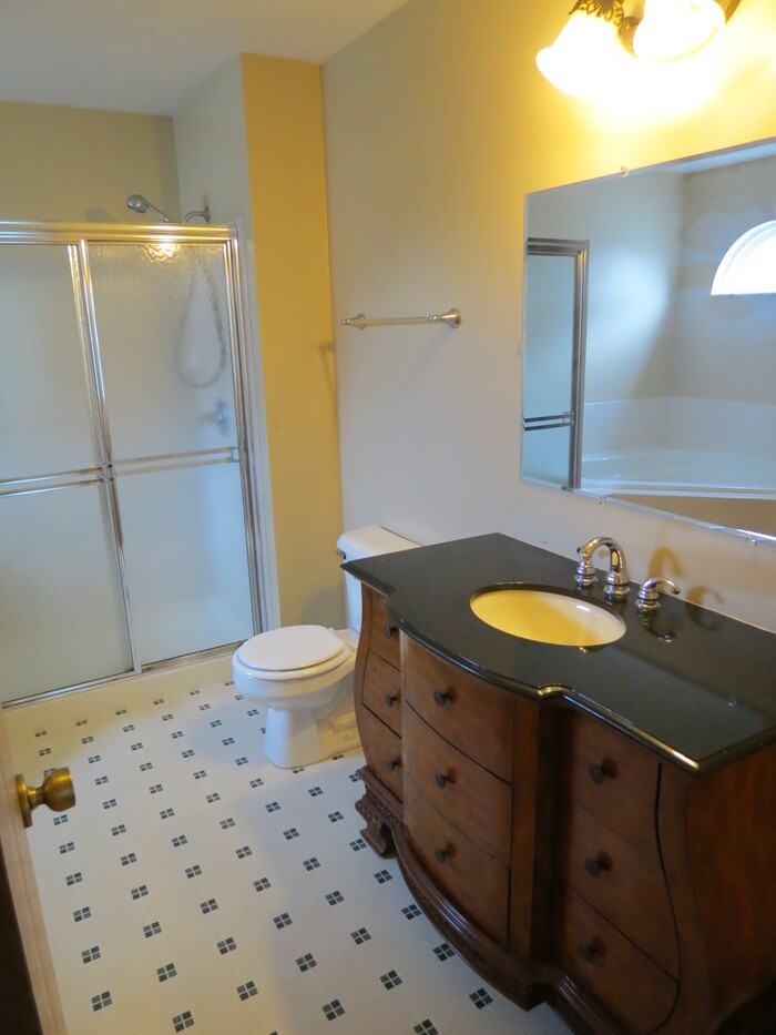 4331 Sestos Dr - Photo 2 of 24