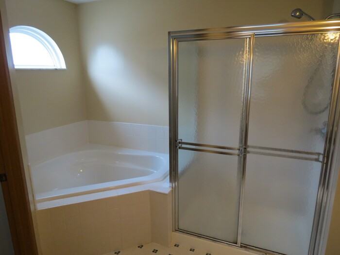 4331 Sestos Dr - Photo 3 of 24