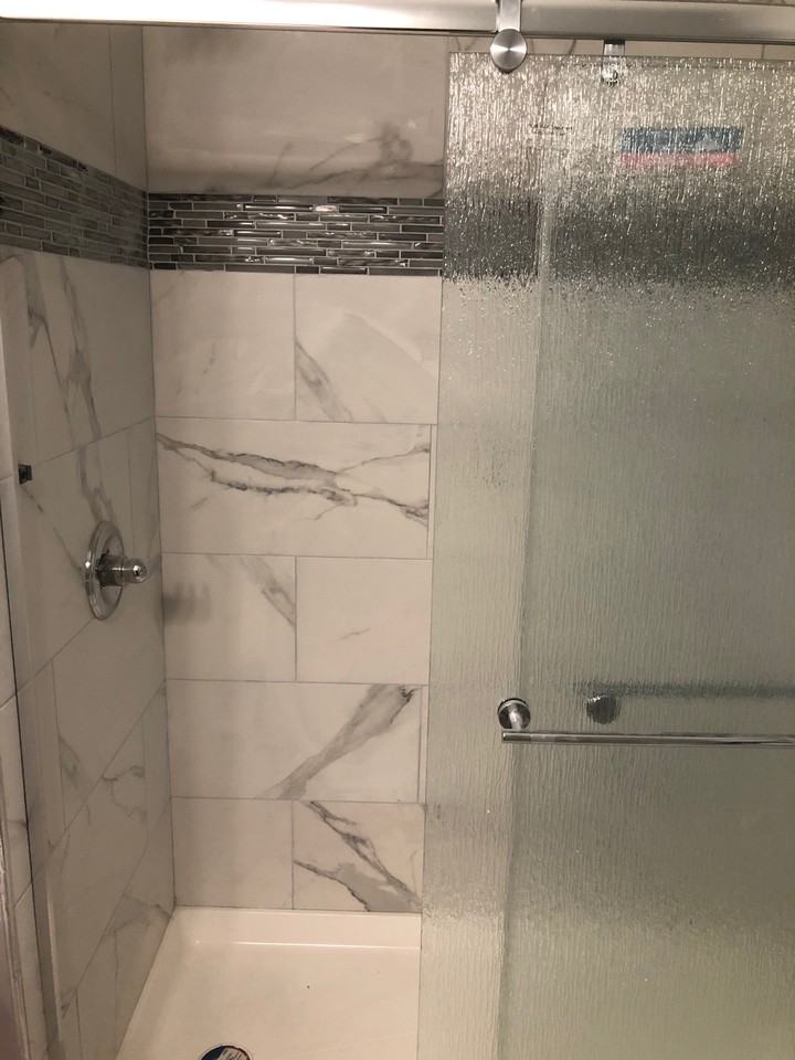 452 Main St Room for Rent - Photo 3 of 12