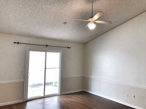 1864 Ontario Ct - Photo 3 of 13