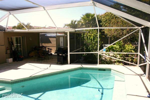 1140 Beach Rd - Photo 2 of 4